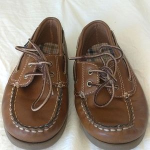 Eddie Bauer leather loafers